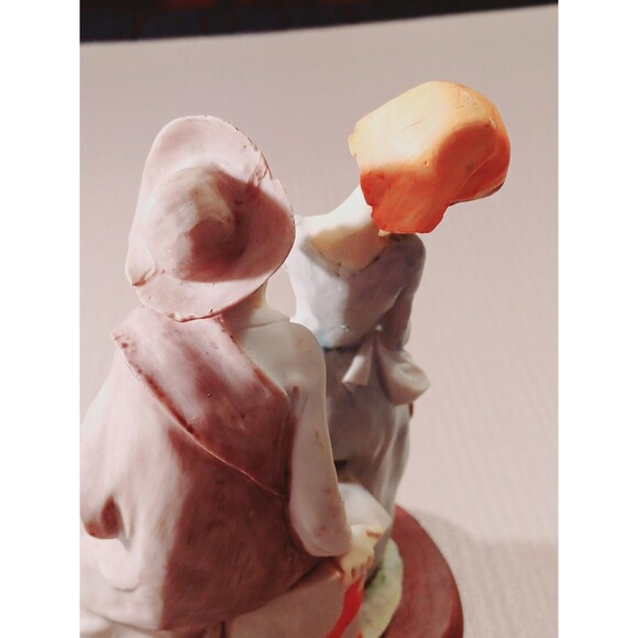 Giuseppe Armani figurines collectibles rare 10" Courting The Maiden - Picture 6 of 10